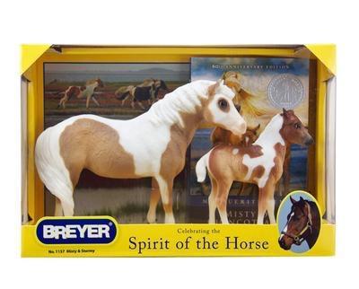 Breyer model horse set.  Spirit of the Horse.  Mare and Foal.  Paint horses.  Light brown and white.
